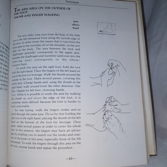 The Complete Guide to Foot Reflexology by Kevin and Barbara Kunz 1982 HC Used - Picture 6 of 6